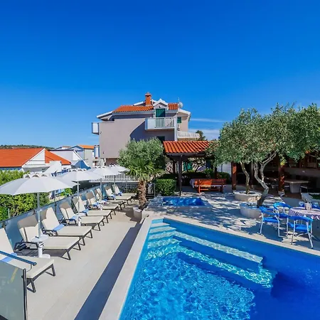 Strandnahes Mit Garten In Tatil Evi *