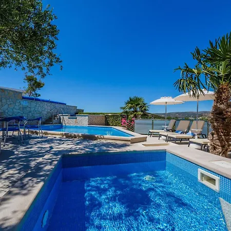 Tatil Evi Strandnahes Mit Garten In